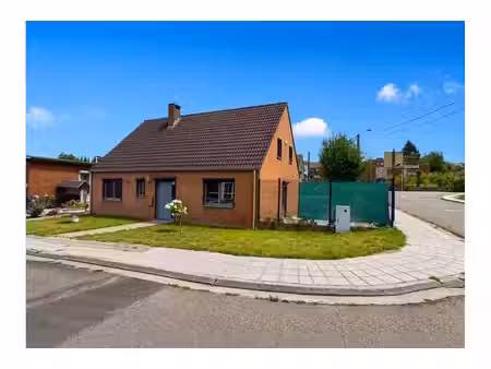 villa à vendre à nouvelle 28 gilly (vbe65067)