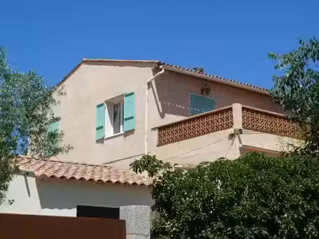 location appartement 5 pièces 95 m² à aix-en-provence (13080)