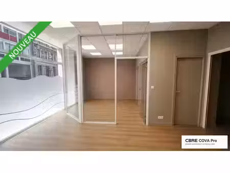 vente commerce besançon 25000 58m²