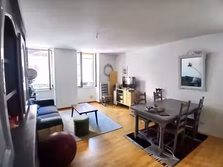 location appartement 4 pièces 85m2 navarrenx 64190 - 610 € - surface privée