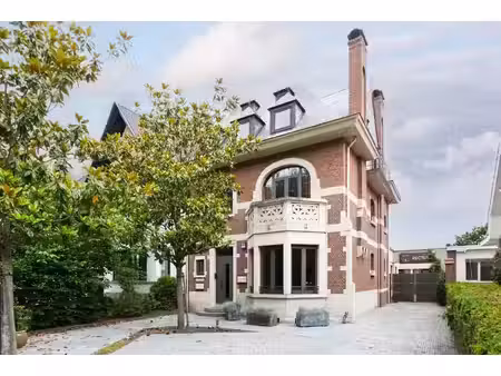 commercieel te koop in deurne met 5 slaapkamers