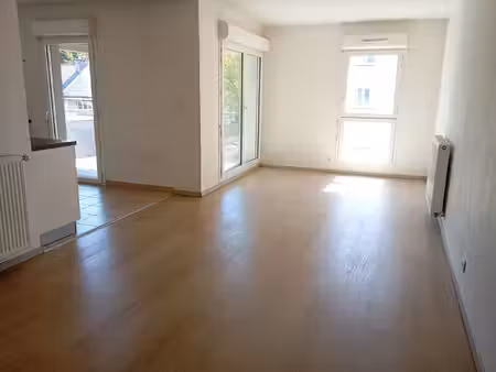 location appartement 3 pièces 67m²