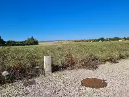 vente terrain 630 m² à rouffiac (17800)  38 450 €