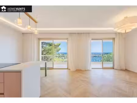 appartement de luxe de 2 chambres en vente à villefranche-sur-mer  provence-alpes-côte d'a