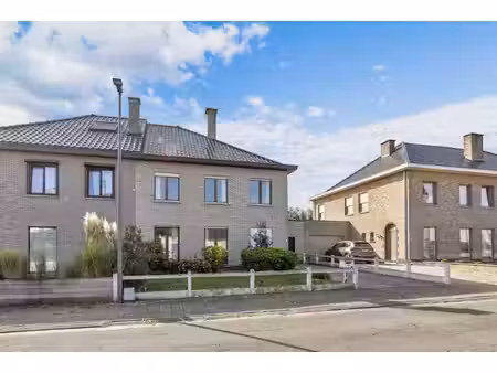 huis te koop in roosdaal met 3 slaapkamers