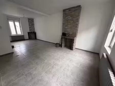 location maison 4 pièces 70 m² à saint-quentin (02100)  680 €