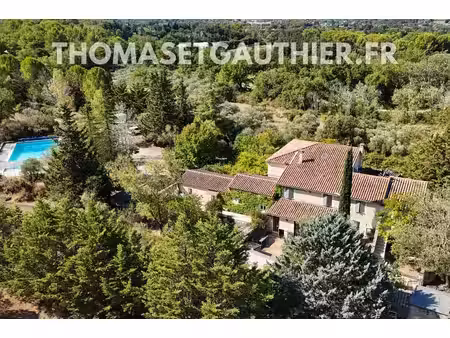 velleron – domaine de 1 3 ha avec maison principale  4 gîtes et 2 piscines