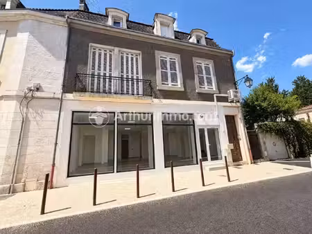 vente immeuble 10 pièces 183 m2 à saint-astier