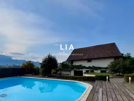 charvonnex maison familiale avec piscine