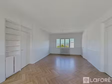 hyper centre de périgueux - appartement 3 pièces - loggia et ascenseur