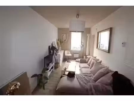 location appartement 2 pièces 34.55 m² à concarneau (29900)  460 €