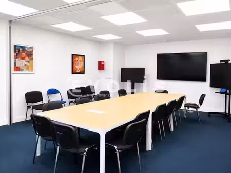 location bureaux paris 75007 1026m²