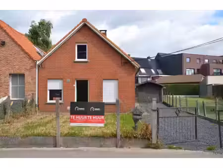 te huur moorslede woning met tuin en garage