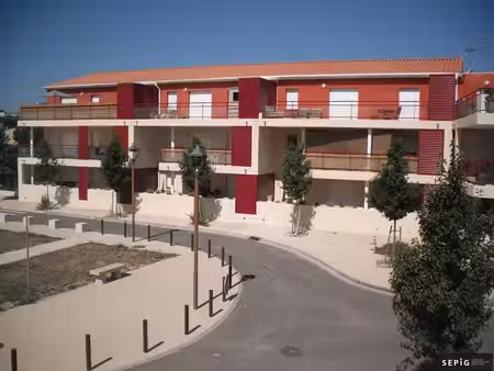 t3 - 57m ²