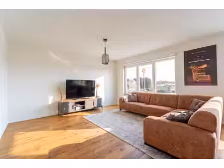 appartement te koop in aartselaar met 2 slaapkamers