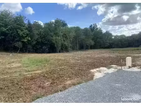 vente terrain 770 m² sadirac (33670)