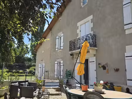 vente maison 5 pièces 167 m² pineuilh (33220)
