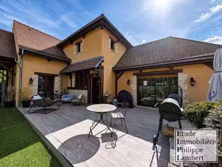 - maison 5 pièces avec grande dépendence-
