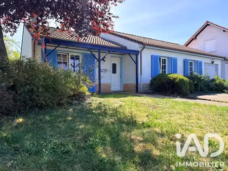 maison traditionnelle à longeville-lès-saint-avold (57740)