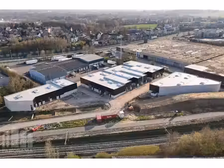 commercieel te huur in zellik