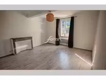 achat appartement 3 pièces 62m² entrecasteaux 83570
