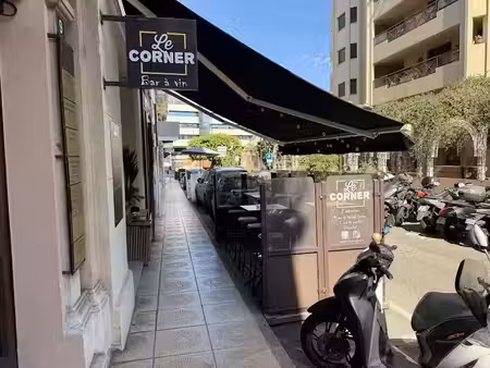 vente locaux professionnels 1 pièce 28.4 m² à beausoleil (06240)  217 000 €