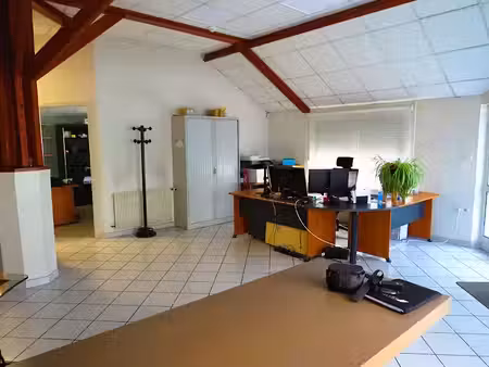 vente locaux professionnels 0 pièces 196 m² à bourg-en-bresse (01000)  395 000 €