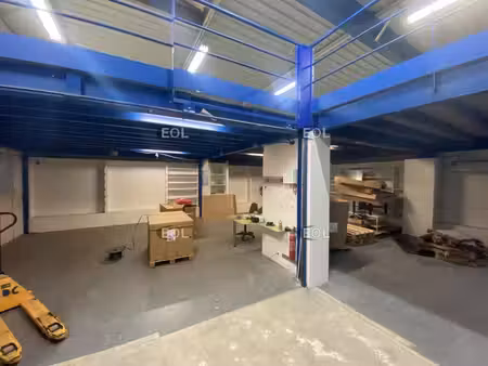 vente local d’activités magny-les-hameaux 78114 534m²