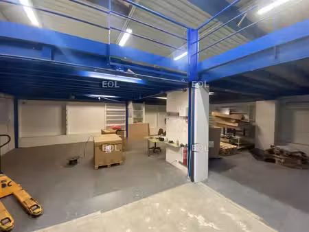 location local d’activités magny-les-hameaux 78114 534m²