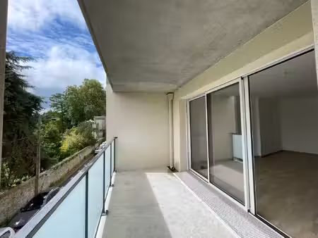 appartement t3 avec terrasse la riche jardin botanique