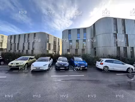 location local professionnel 2 305m² aix en provence 90ème