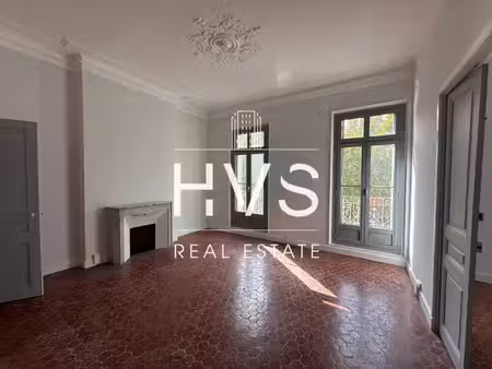 location local professionnel 170m² aix en provence 13100