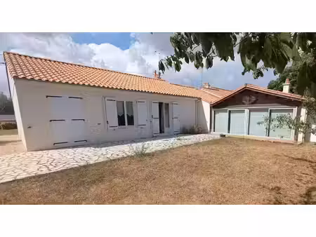 vente maison 4 pièces 78 m² à magne (79460)  178 500 €