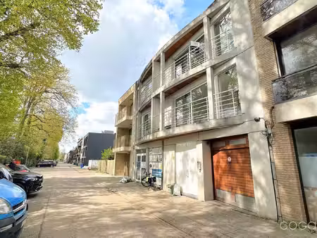appartement te huur in brasschaat met 2 slaapkamers