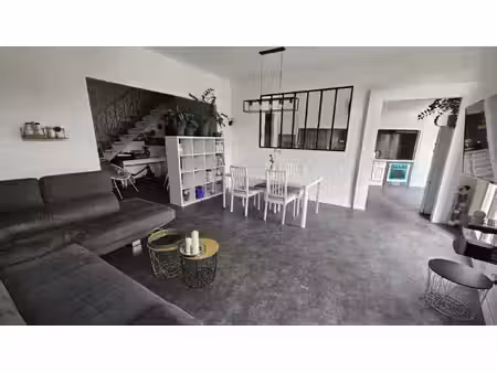 t5 en duplex de 125m² à gigean