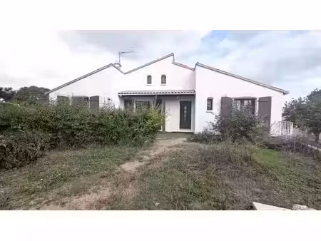 vente maison 7 pièces 140 m² à magne (79460)  241 500 €