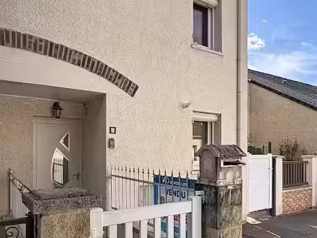 vente maison 4 pièces 85 m² à roissy-en-brie (77680)  315 000 €