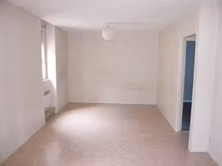 location appartement 2 pièces 45m²