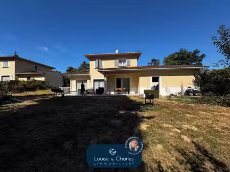 mmaison familiale 5 chambres avec suite parentale – terrain piscinable – secteur résidenti