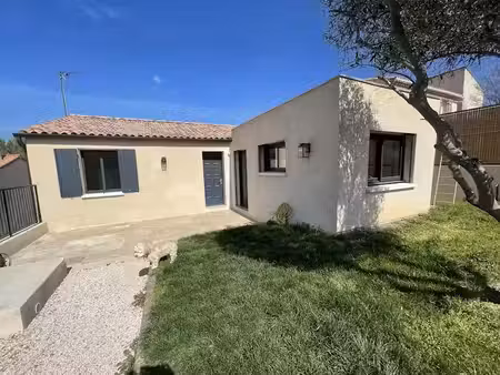 location meublée villa 4 pièces 115 m² à bouc-bel-air (13320)  2 100 €