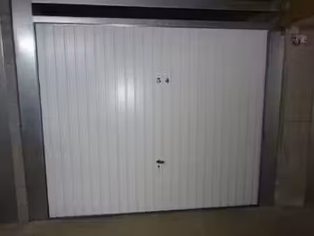 vente garage et parking à saint-grégoire (35760) : à vendre / 16m² saint-grégoire