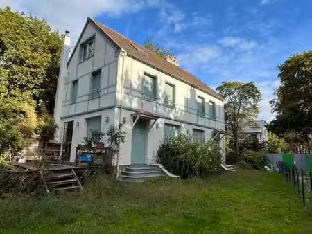 maison de luxe à louer à le vésinet