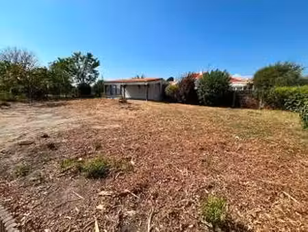 vente terrain à saint-gilles-croix-de-vie (85800) : à vendre / 475m² saint-gilles-croix-de