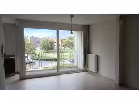 appt. spacieux et lumineux 2 ch avec grande terrasse (epc b)