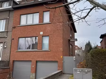 superbe duplex lumineux de 108 m² rénové – koningslo
