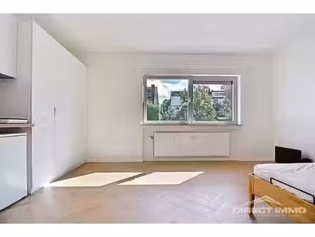 agréable studio ±31m² rénové en 2025 !