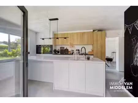 3 façades habitable de suite  avec grand jardin de +/- 5a25c