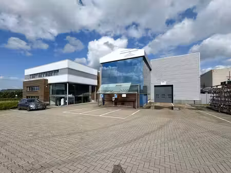 site semi-industriel / logistique à vendre