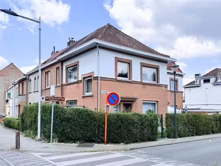 charmante maison familiale dans un quartier calme et central