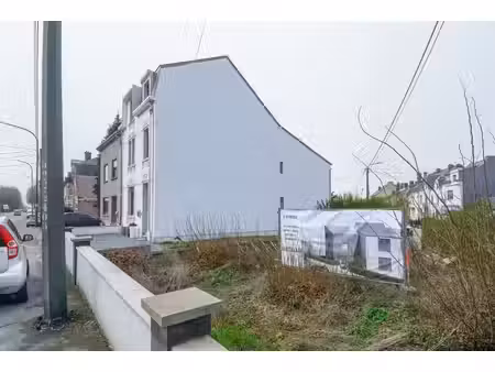 terrain avec permis de bâtir accordé à arlon !